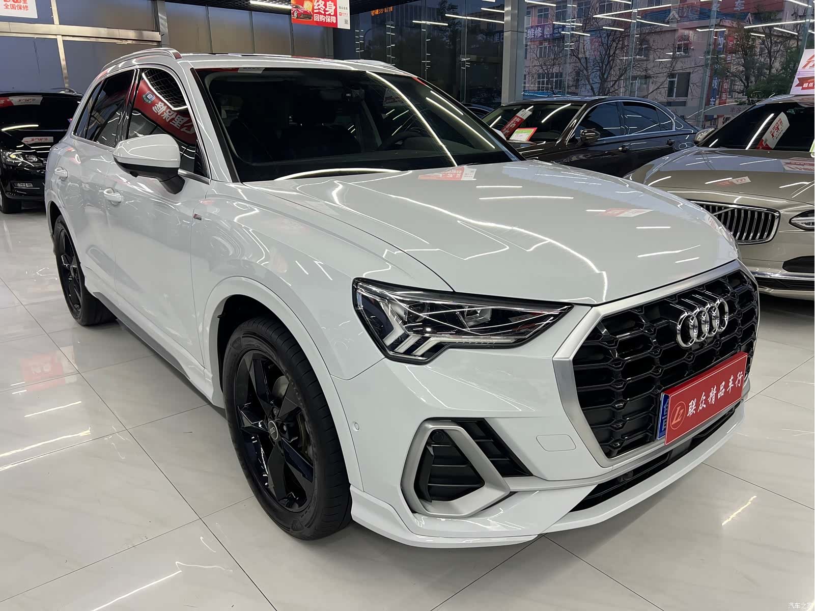 Audi Q3, 2021 3