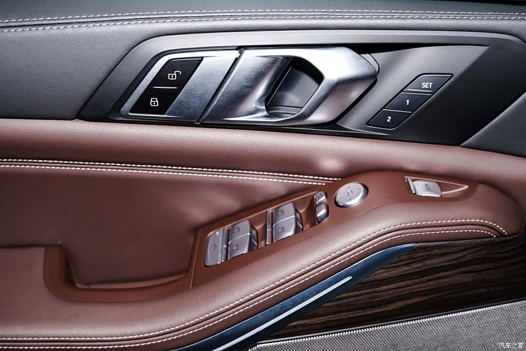 BMW X5, 2024 26