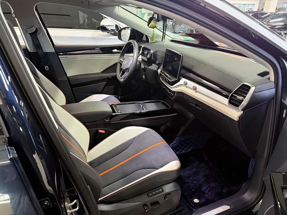 Volkswagen ID.6 CROZZ