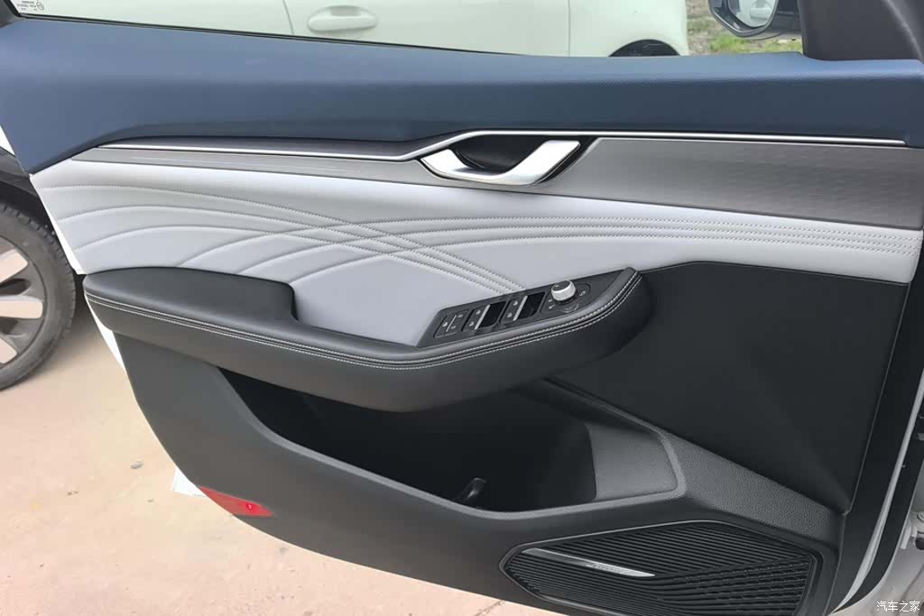 Geely Preface, 2021 7