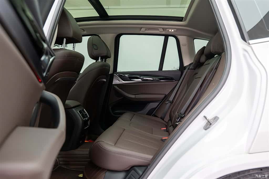 BMW X3, 2024 12