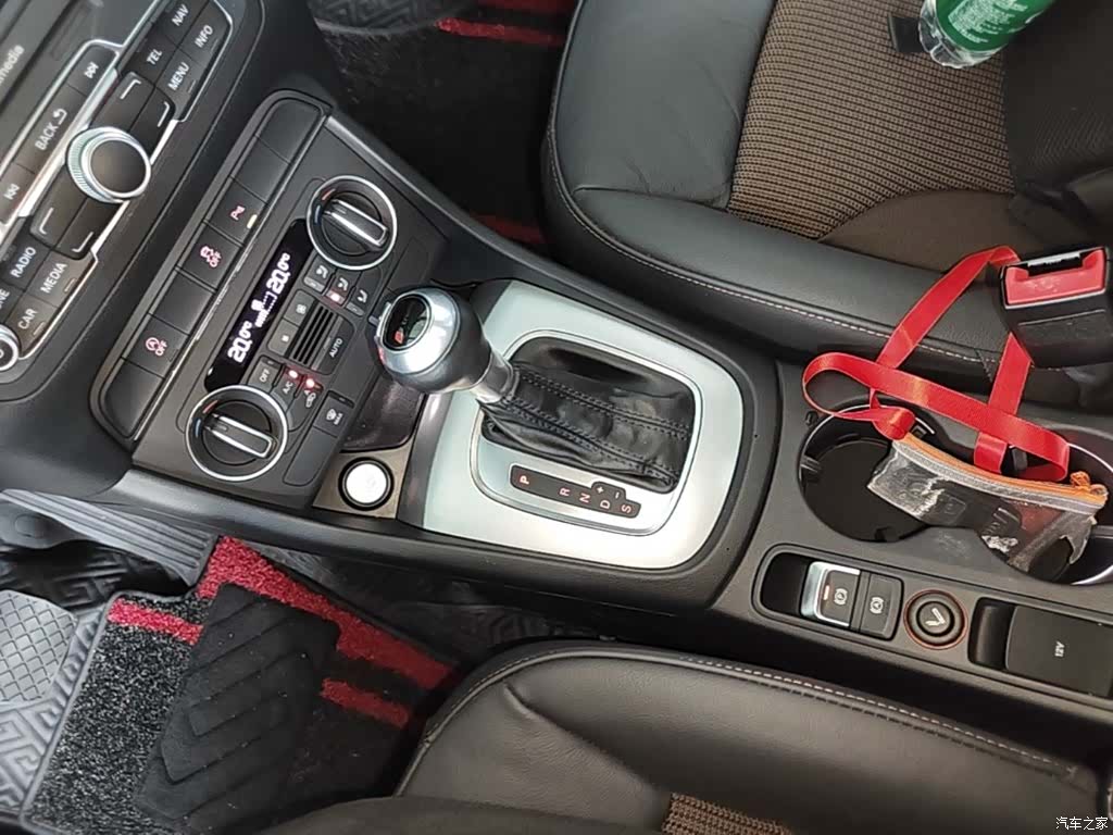 Audi Q3, 2018 14