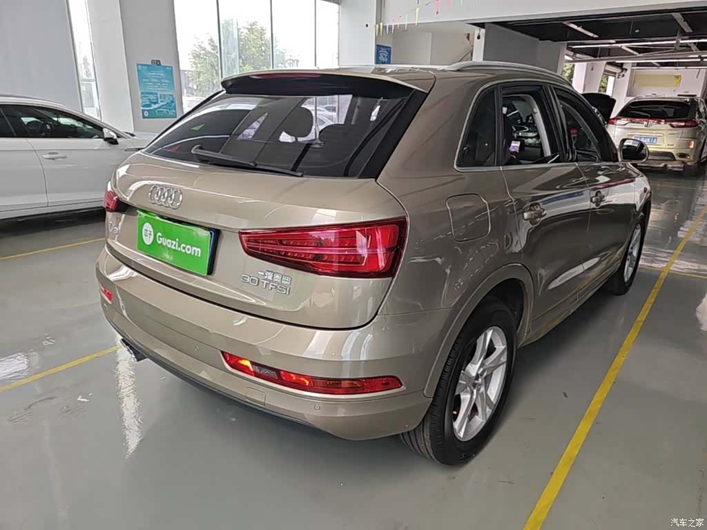 Audi Q3, 2018 7