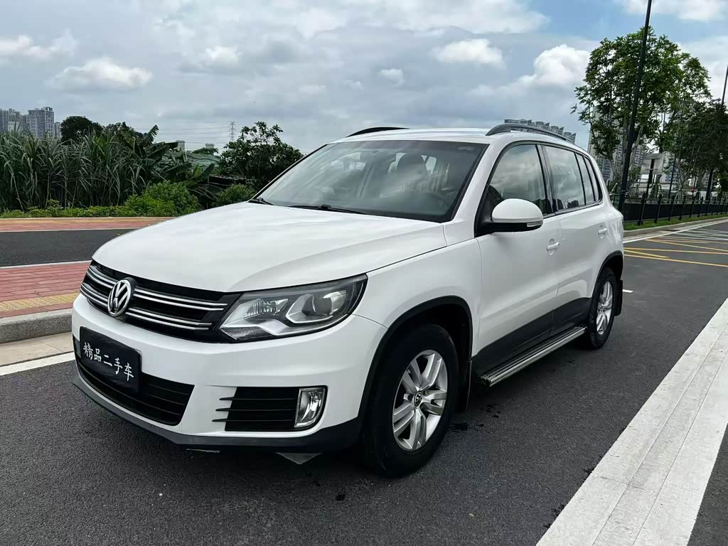 Volkswagen Tiguan 2015 1.8TSI AT