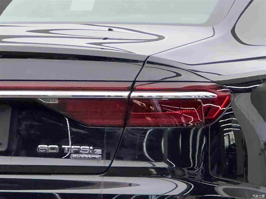 Audi A8L, 2022 6
