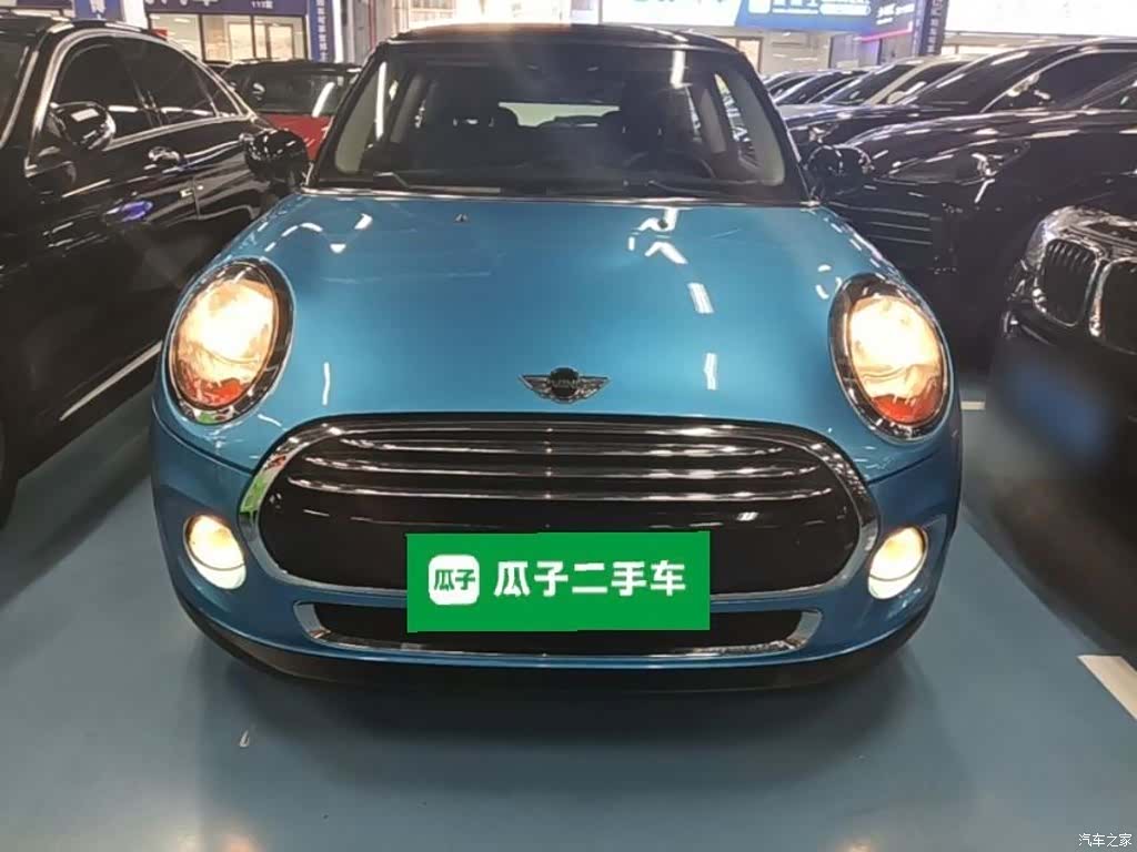 Mini Cooper, 2015 3