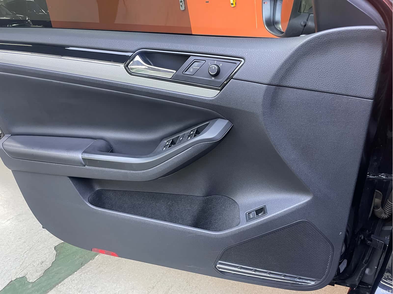 Volkswagen Sagitar, 2018 13