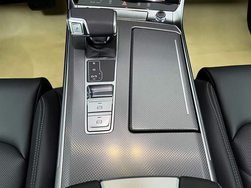 Audi A6L Audi A6L