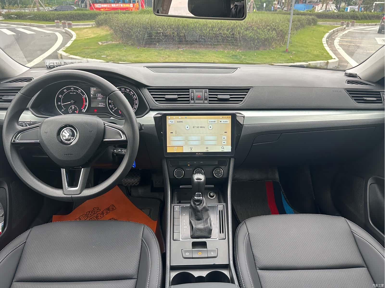 Skoda Superb, 2019 9