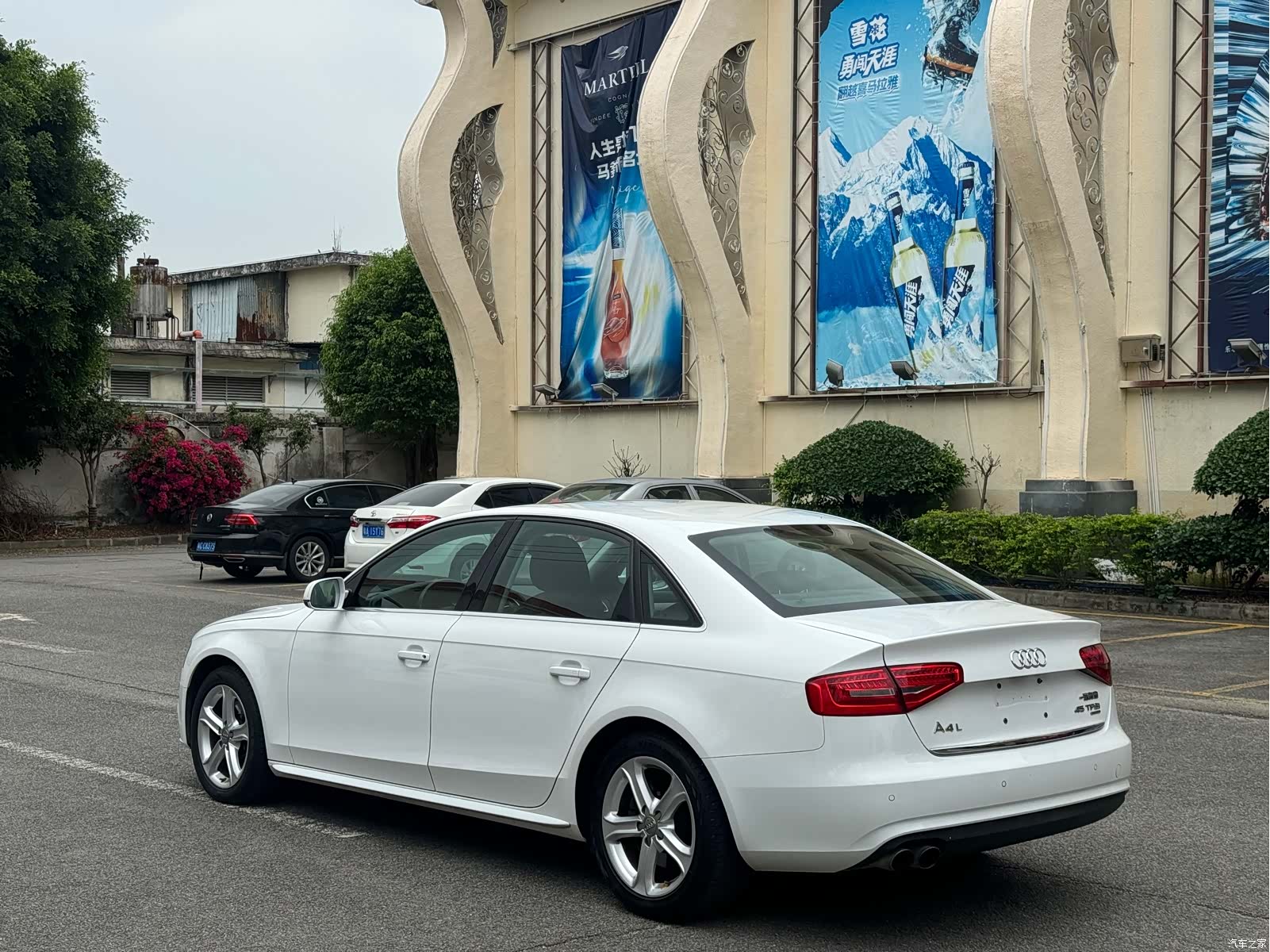 Audi A4L, 2015 4