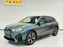 ����iX M60 2022�� M60