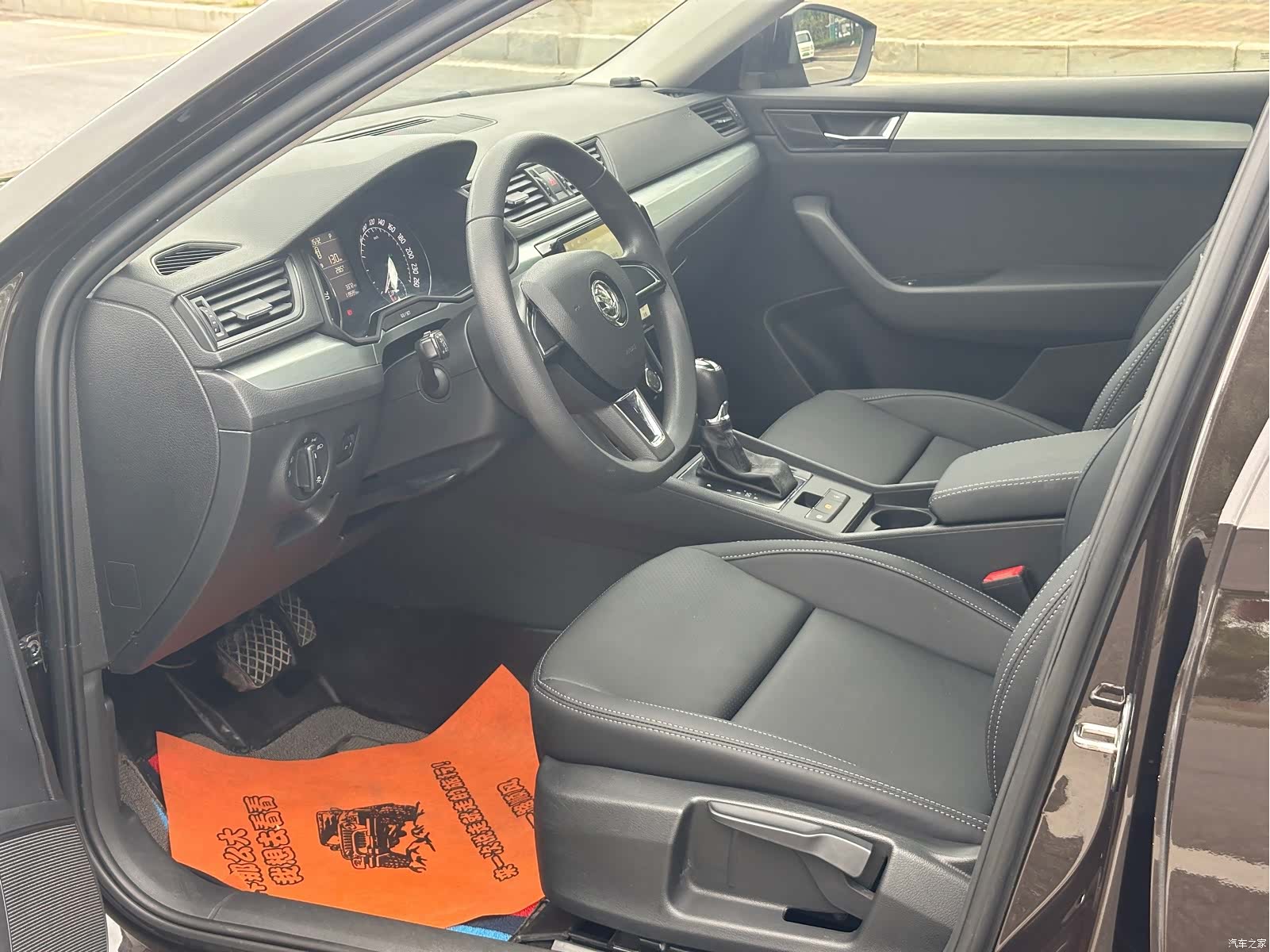 Skoda Superb, 2019 4