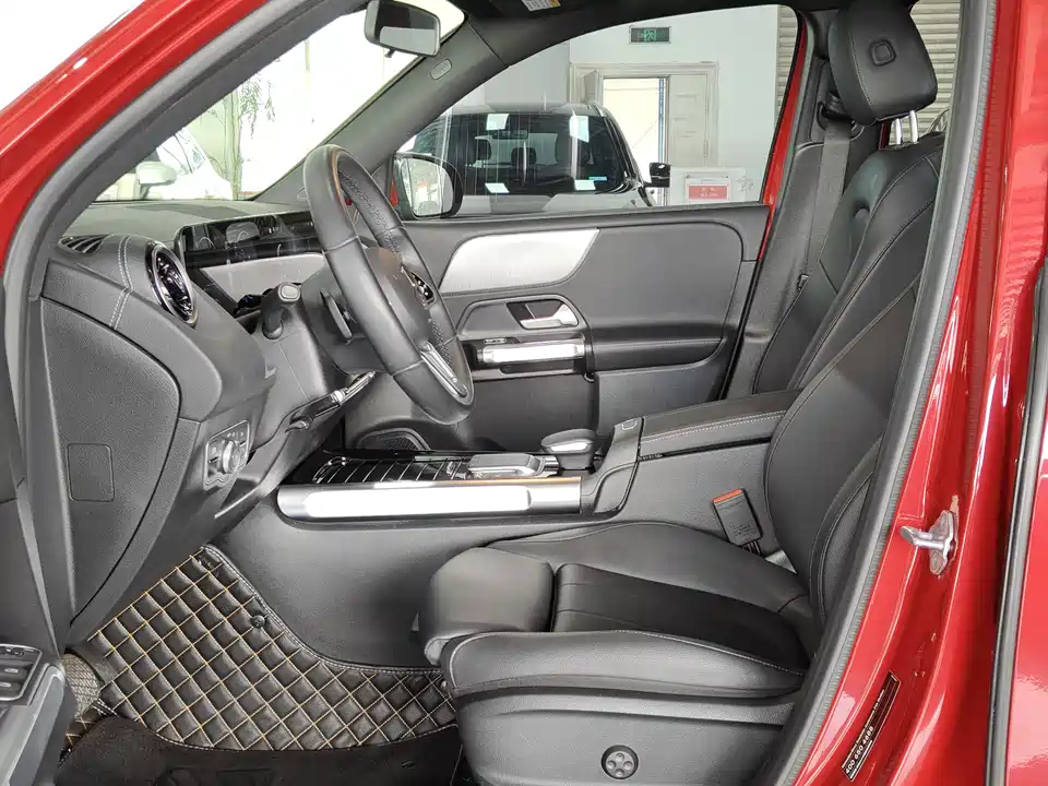Mercedes-Benz GLB