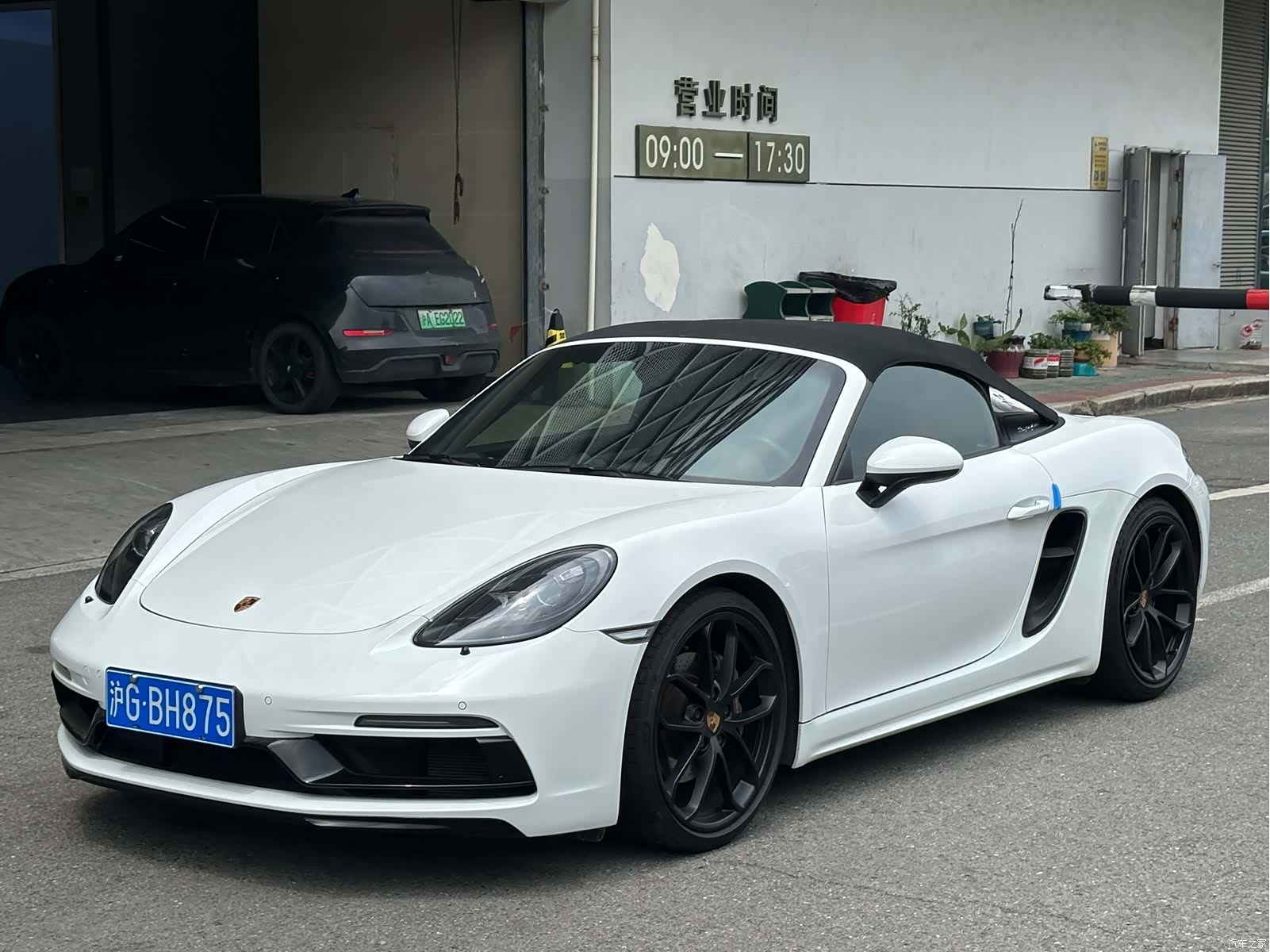 Porsche 718, 2023 1