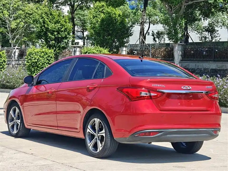 Chery Arrizo 5