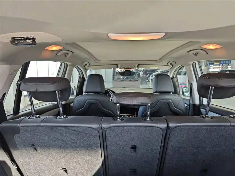 BMW 2 series multifunctional station wagon