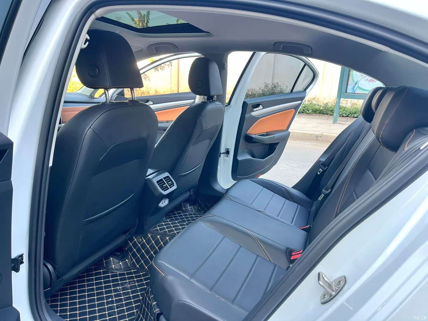 Volkswagen Bora, 2023 все фото