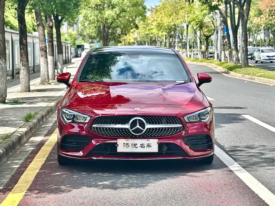 Mercedes-Benz CLA