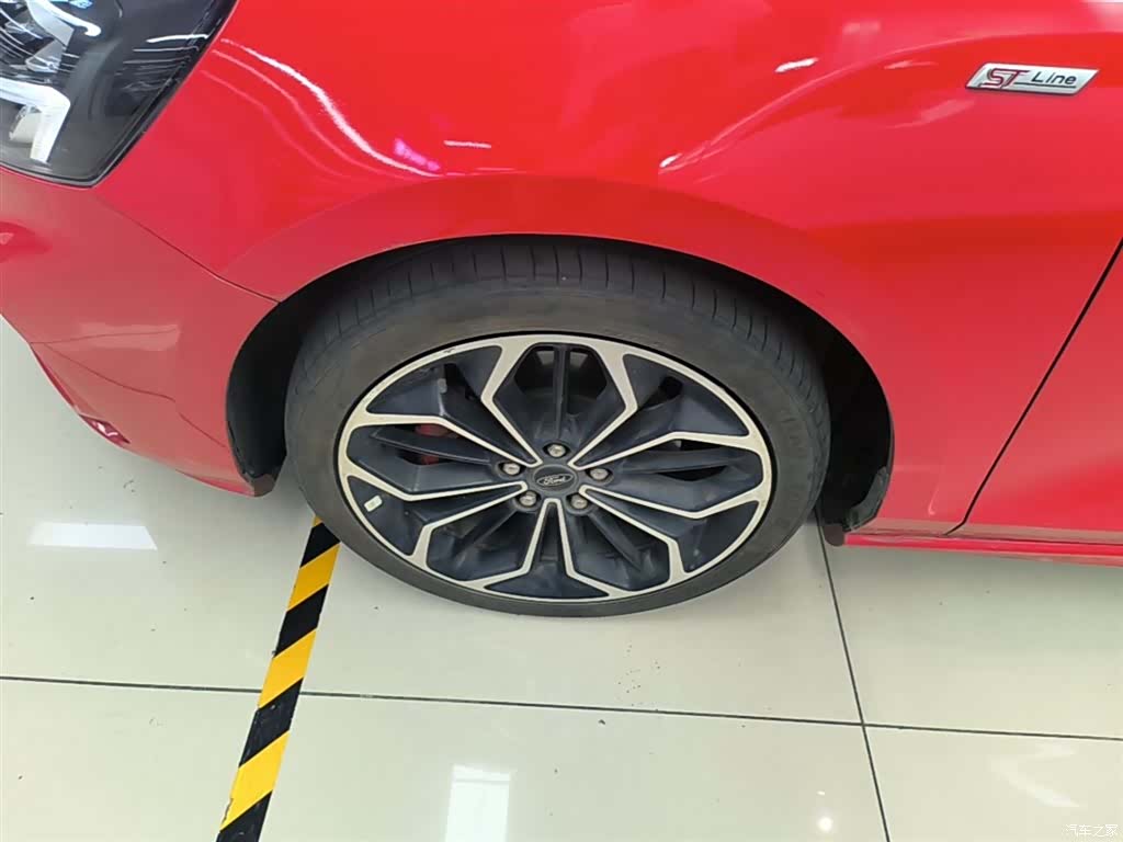 Ford Focus, 2020 23