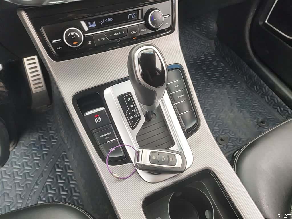 Geely Emgrand, 2018 14