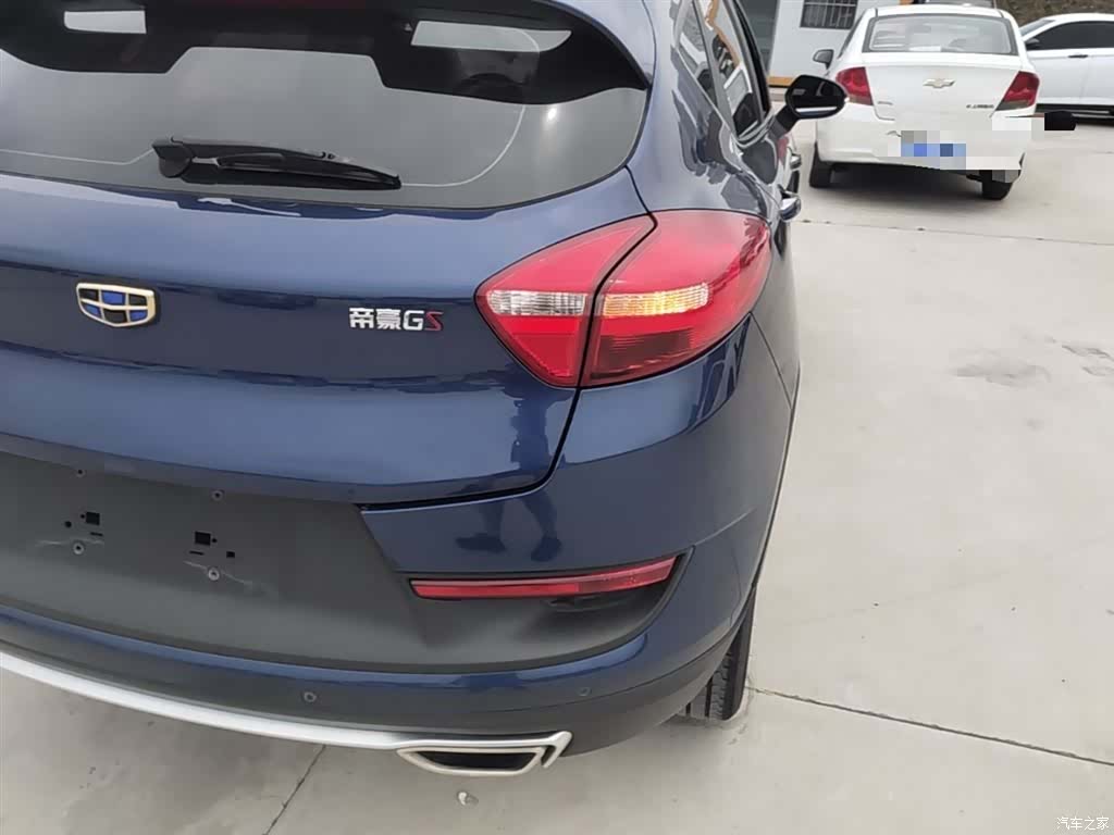 Geely Emgrand, 2018 8