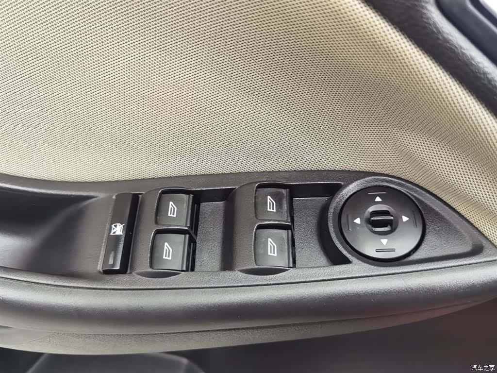 Ford Focus, 2018 9