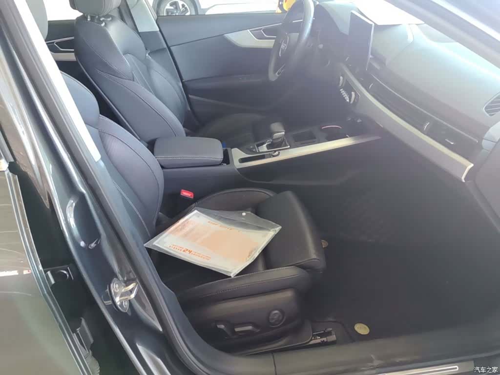 Audi A4L, 2021 25