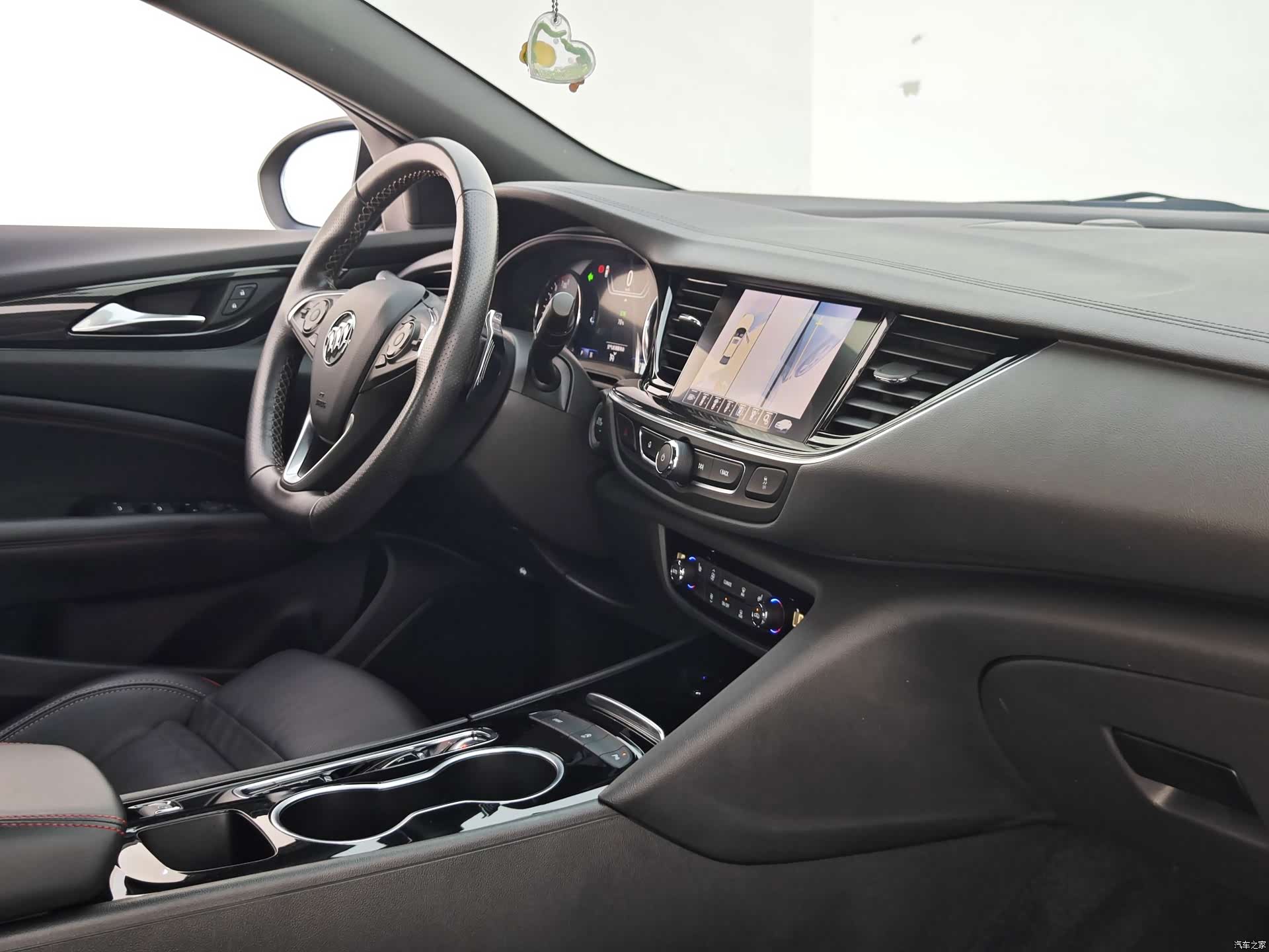 Buick Regal, 2021 10