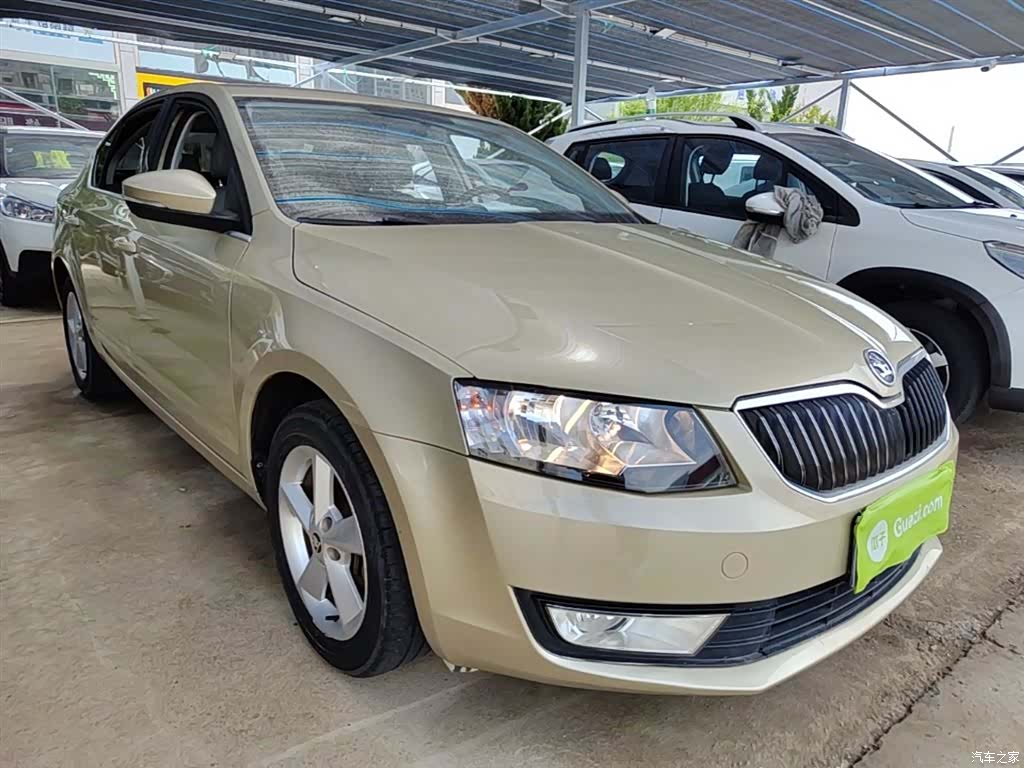 Skoda Octavia, 2015 4