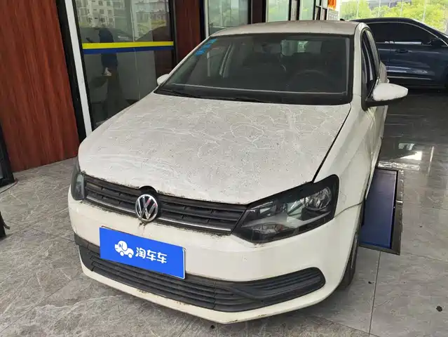 Volkswagen Polo 2016 — купить из Китая под заказ