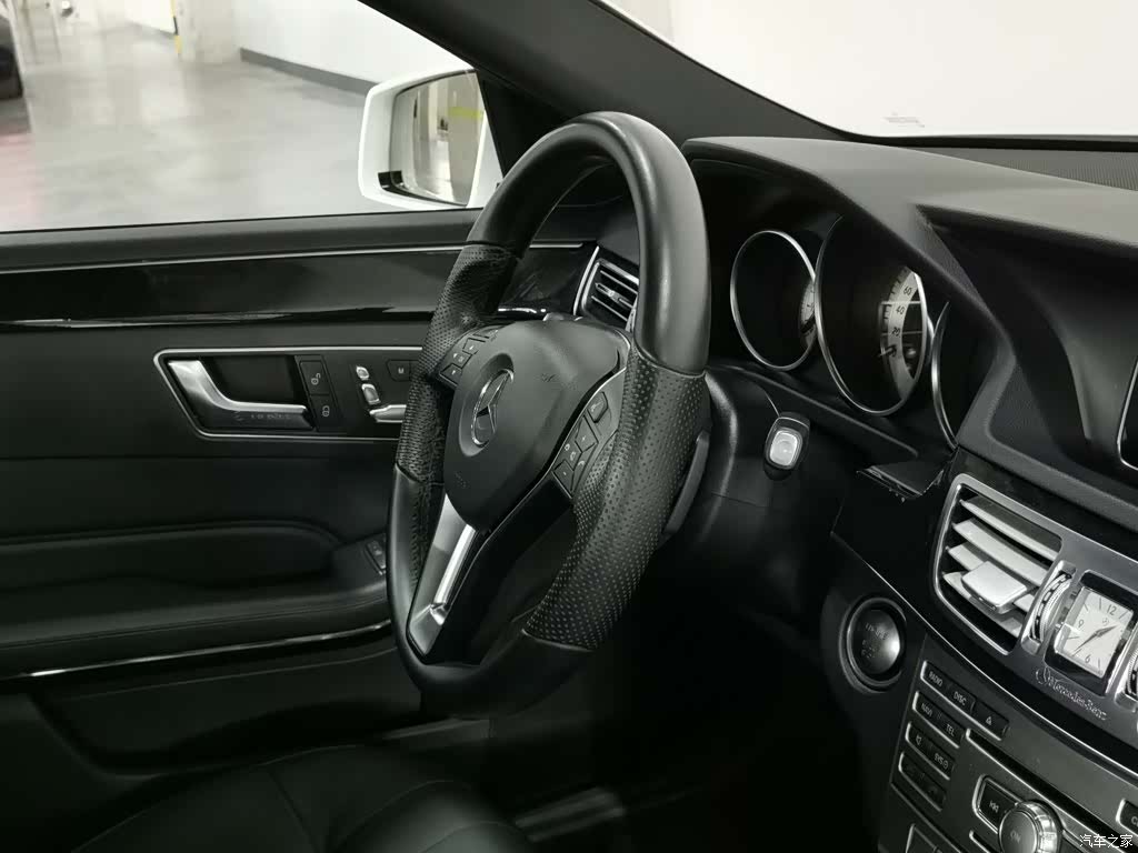 Mercedes-Benz E-Class, 2015 22