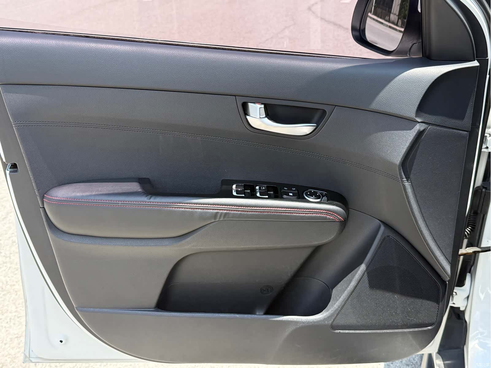 Kia KX3, 2017 6