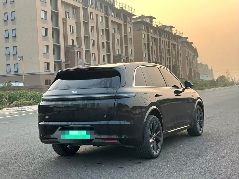 Li Auto Ideal L7