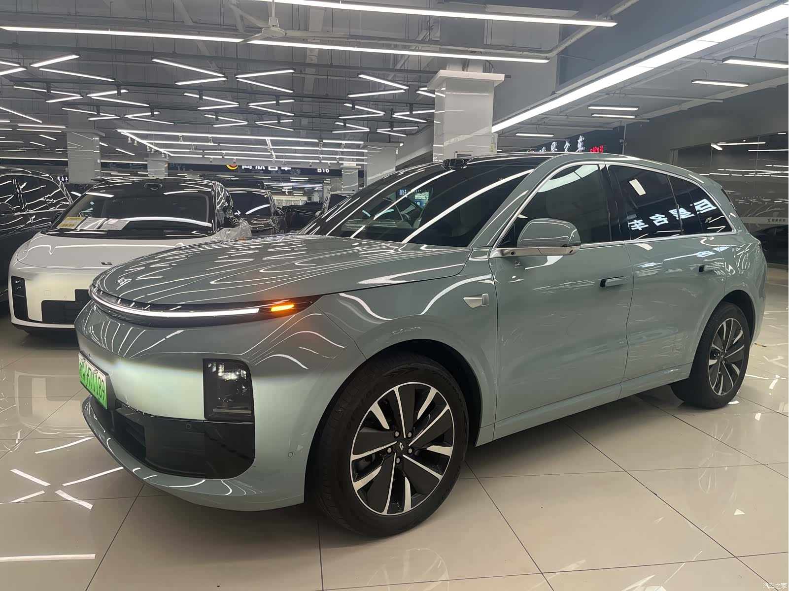 Li Auto L6, 2025 1