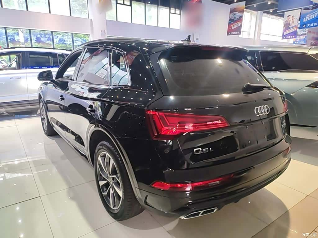 Audi Q5L, 2024 все фото