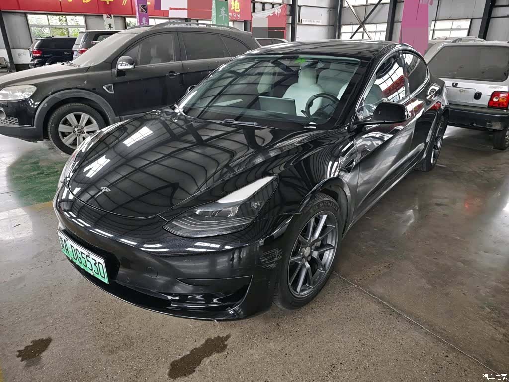 Tesla Model 3, 2022 1