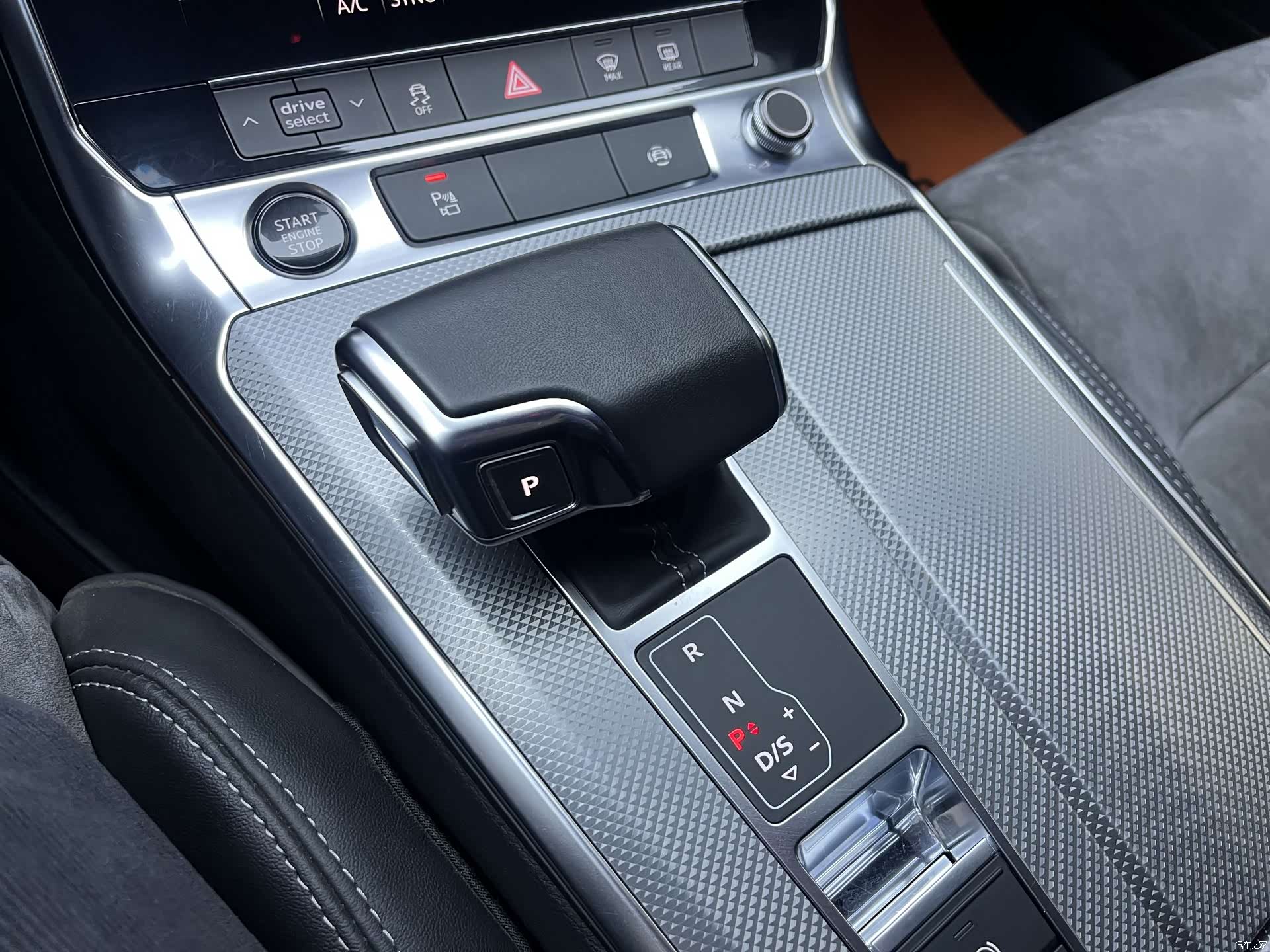 Audi A6L, 2021 12