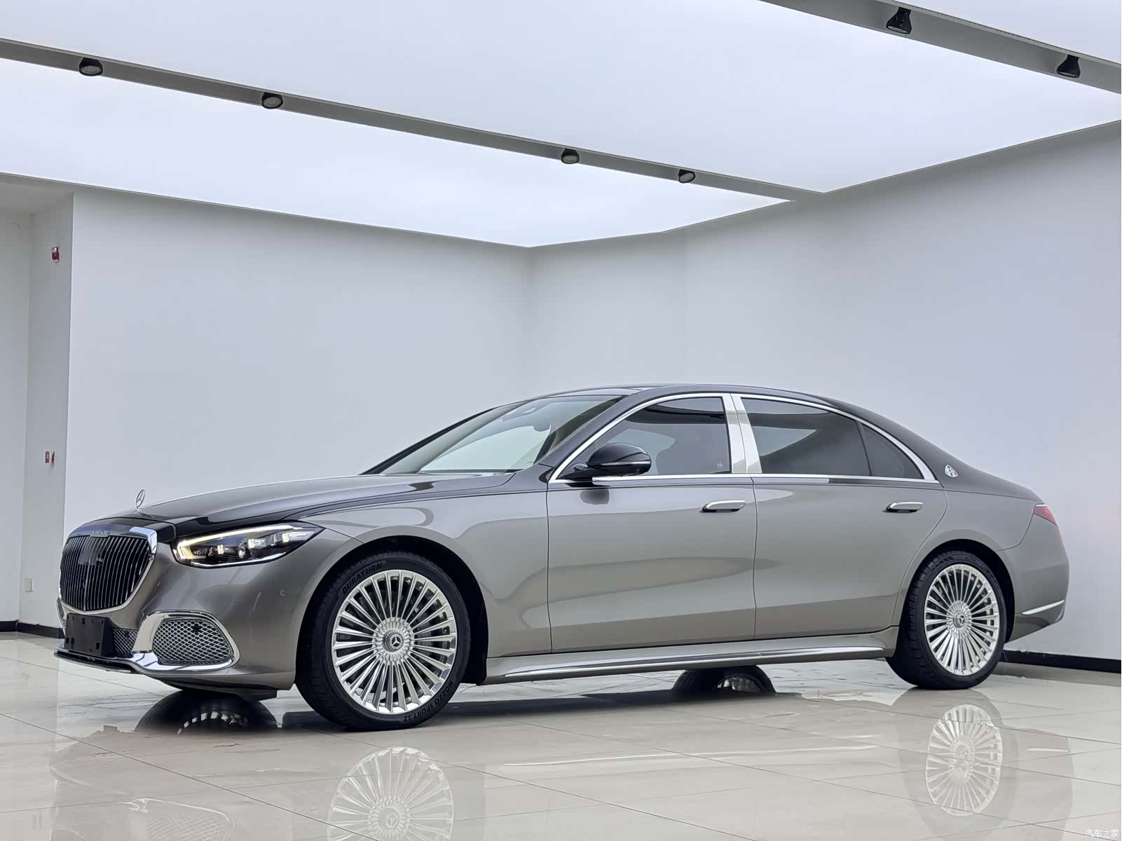 Mercedes-Benz S-Class, 2022 1