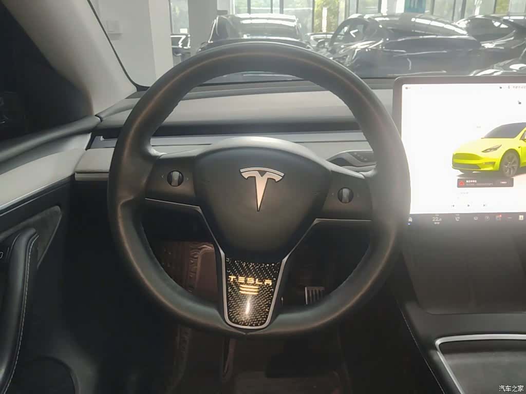 Tesla Model Y, 2023 11