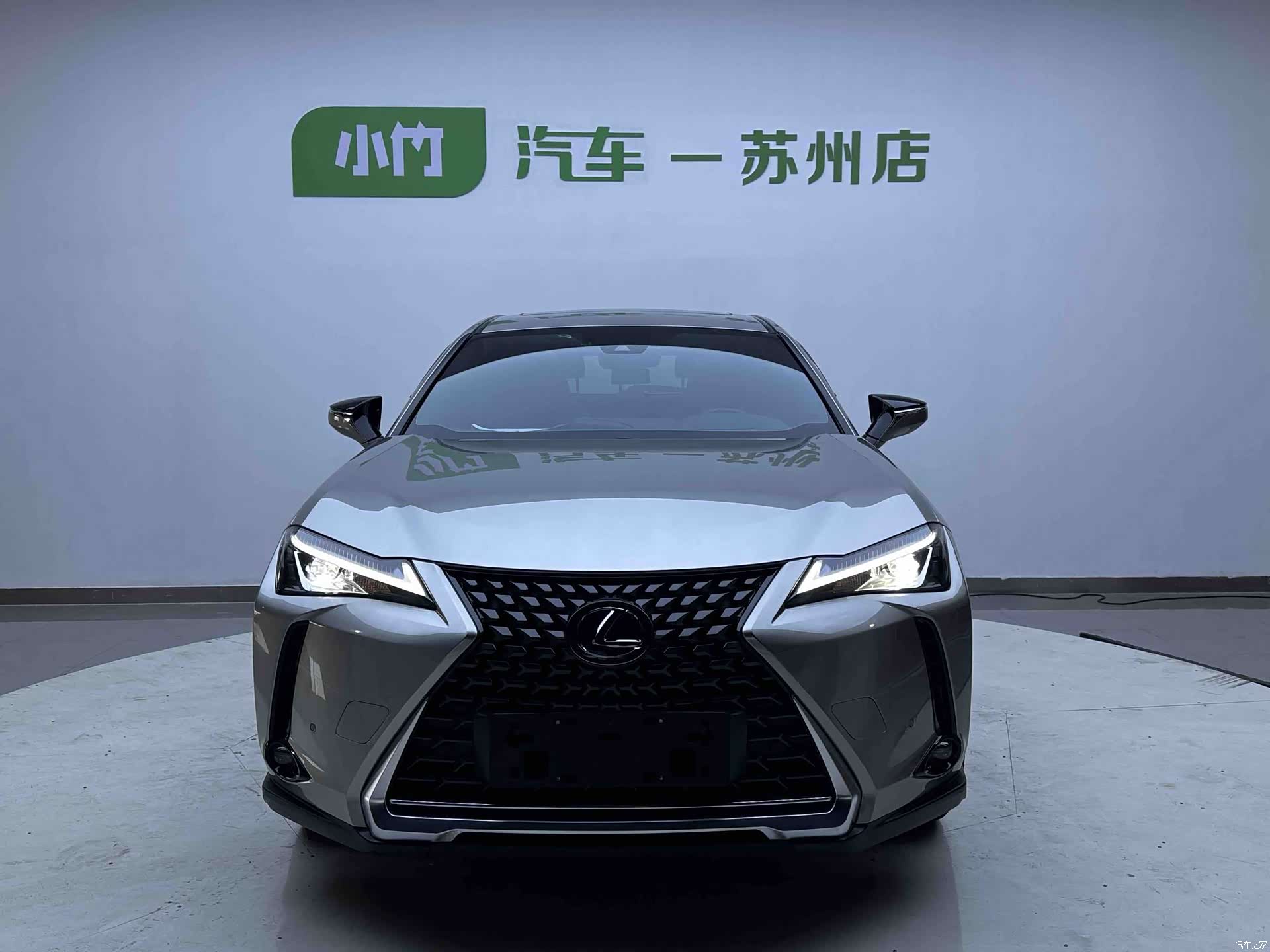 Lexus UX, 2021 2