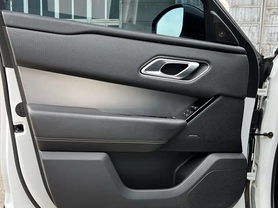 Land Rover Range Rover Star Pulse