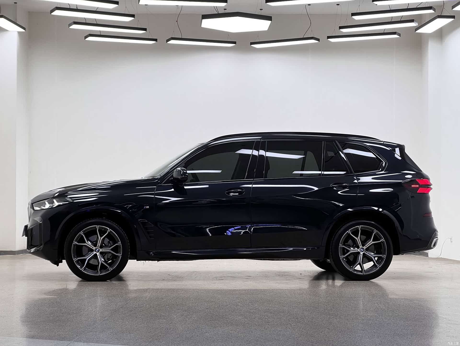 BMW X5, 2023 все фото