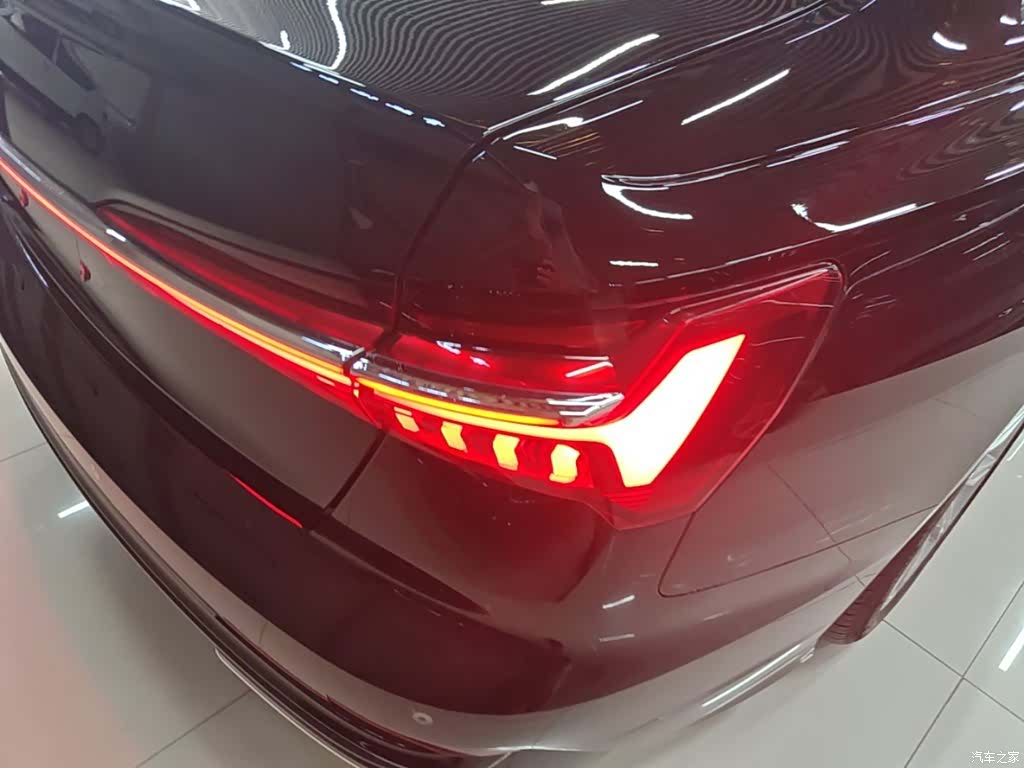 Audi A6L, 2022 8