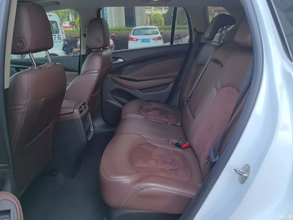 Buick Envision Plus, 2015 17