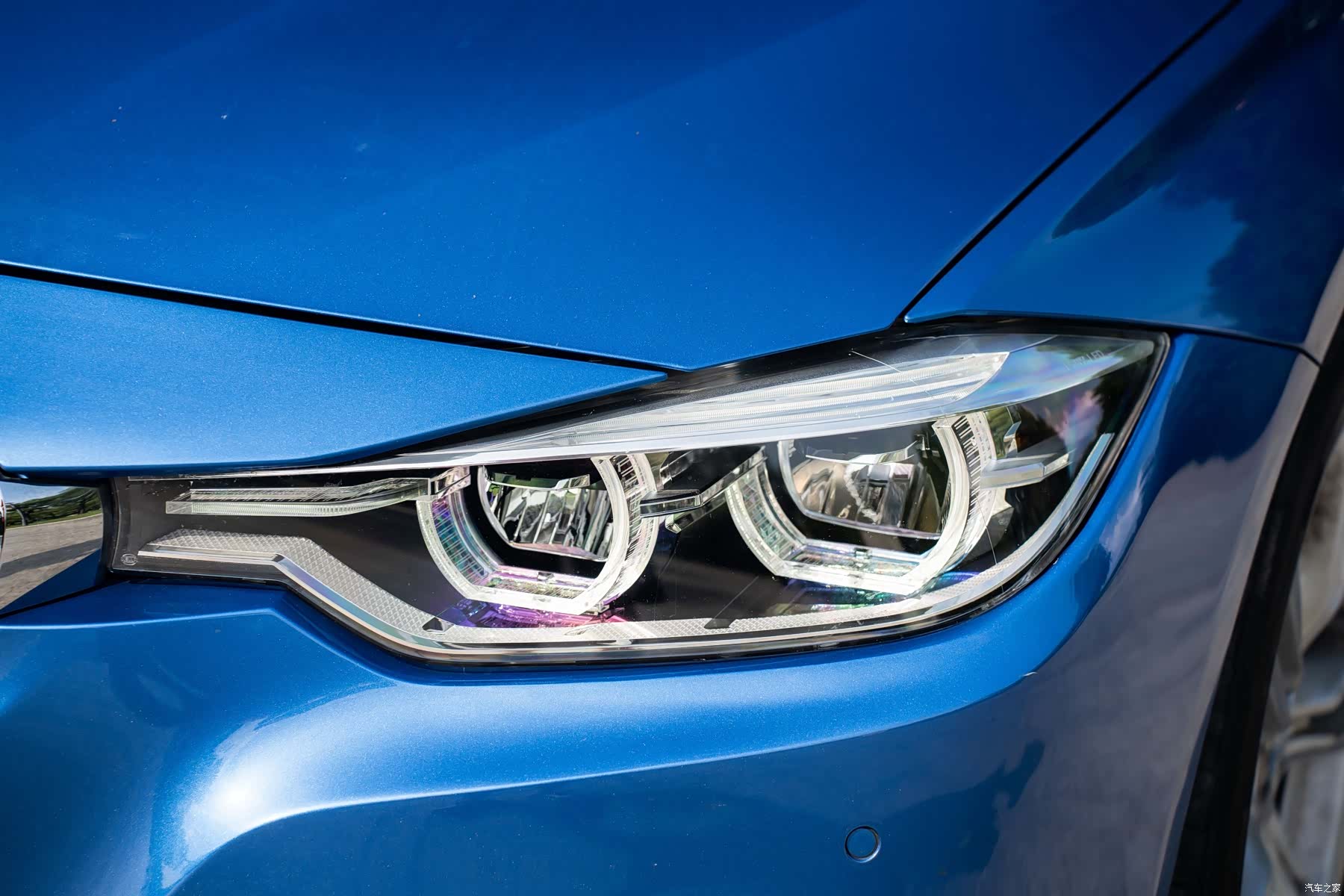 BMW 3 Series, 2017 все фото