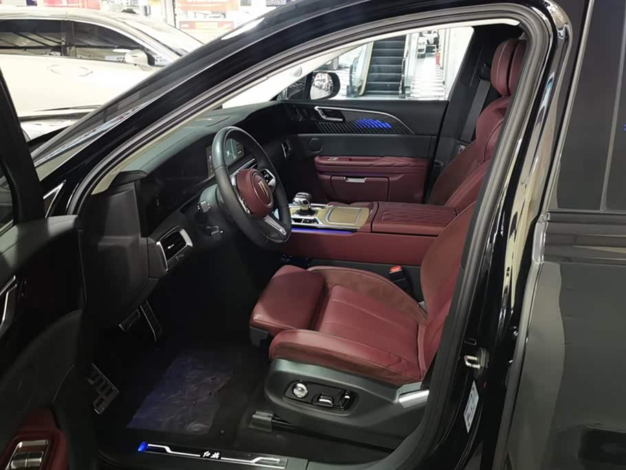 Hongqi E-HS9