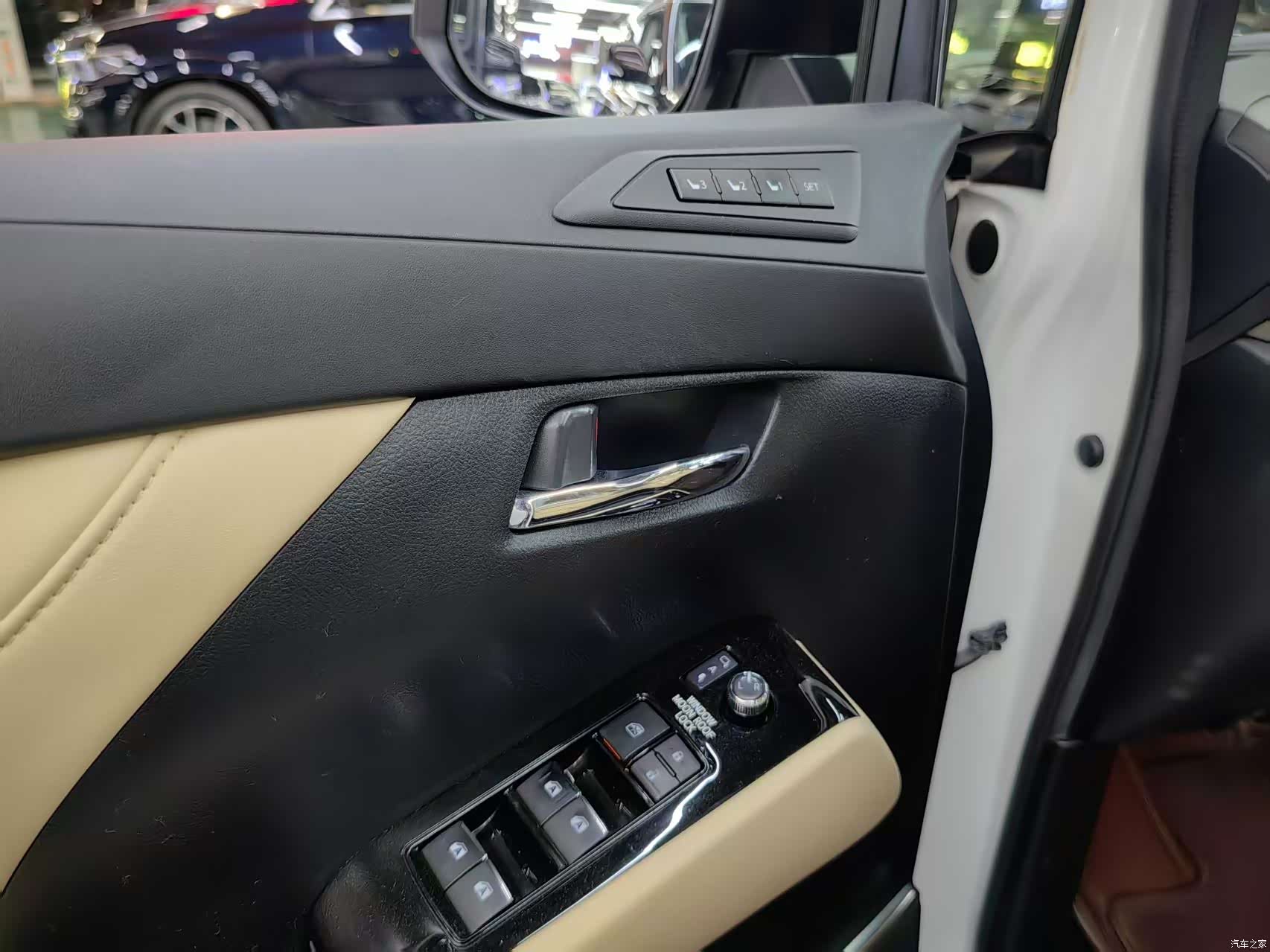Toyota Alphard, 2018 6