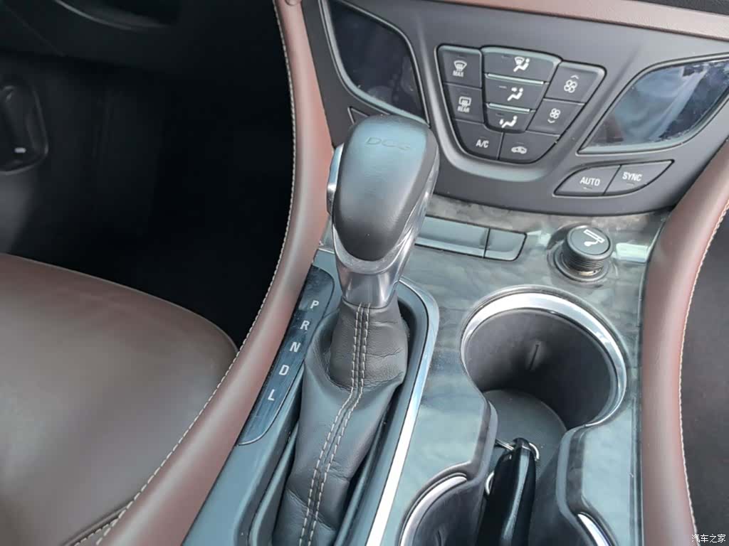 Buick Envision Plus, 2015 14