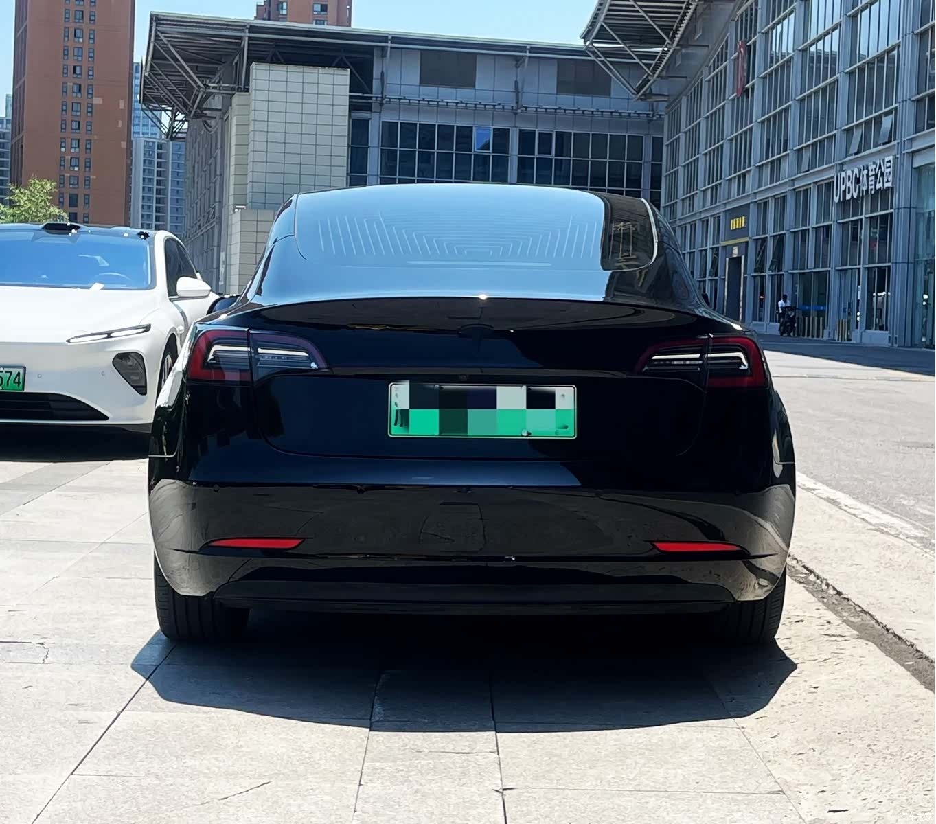 Tesla Model 3, 2020 все фото