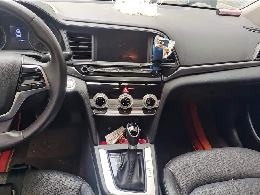 Hyundai Lead